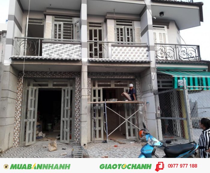 Mua nhà rước tài lộc, nhà xây mới dt 52m2, 1 trệt 2 lầu, giá 950 triệu hương lộ 2 b.tân