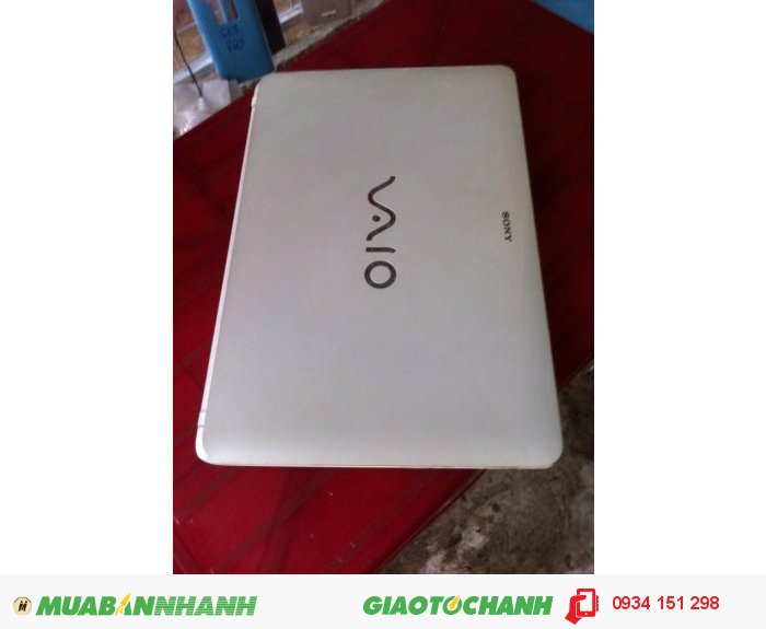 Laptop svf1421sw i3 3217u / 2g / 500g