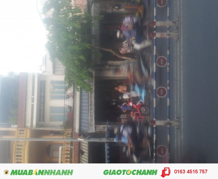 Cho thuê gấp nhà Lạc Long Quân, P.10, Tân Bình, DT 5x24m