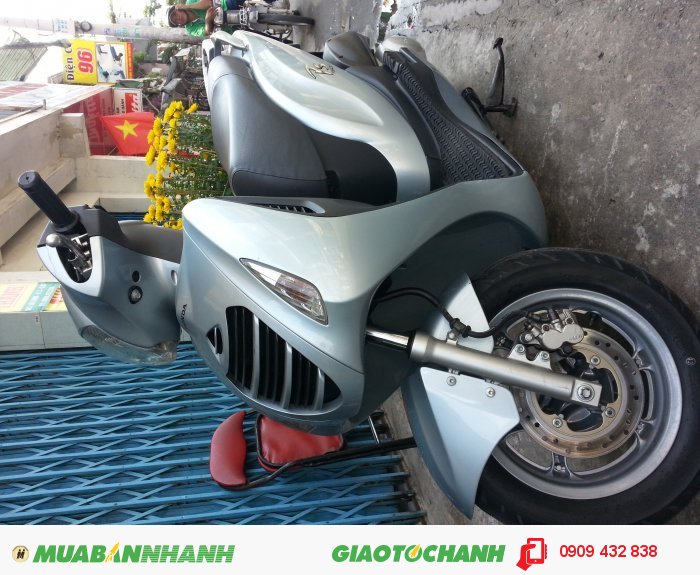 PS150 xanh lam 2008