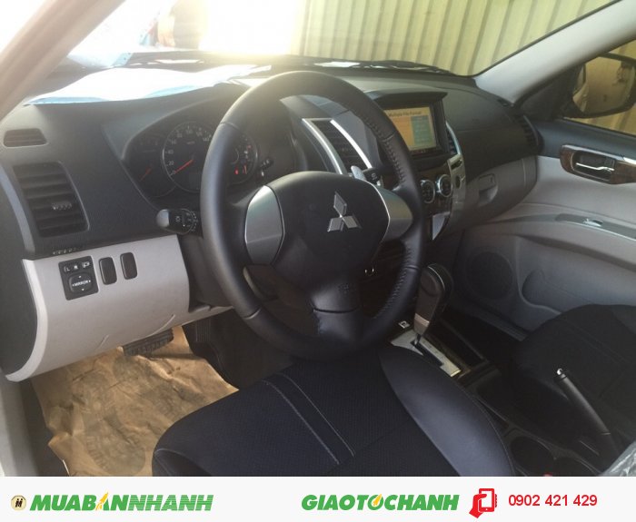 Xe Mitsubishi Pajero sport