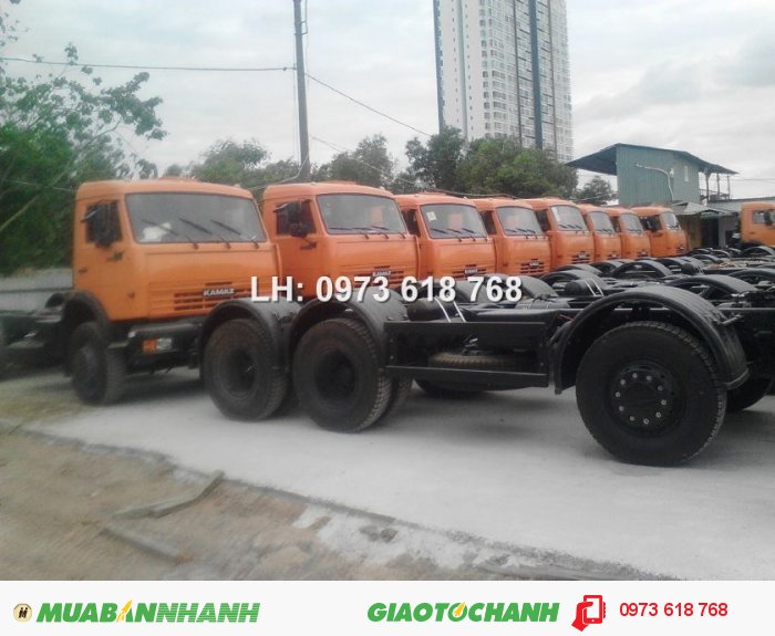 Bán xe tải Kamaz 4 chân 6540 20 tấn thùng mui bạt
