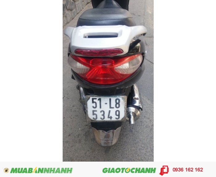 Victoria Attila chân bấm số tp 51l8