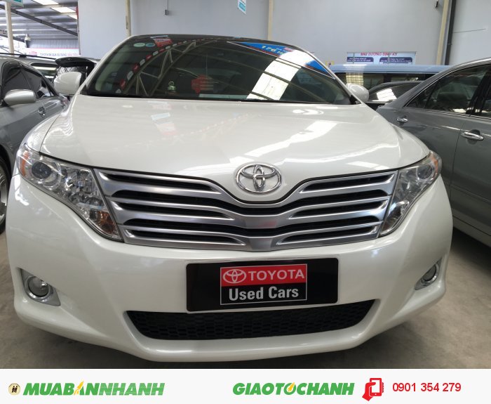 Cần bán gấp xe Toyota Venza 2.7FULL, xe chất lượng đảm bảo. Bảo hành chính hãng.