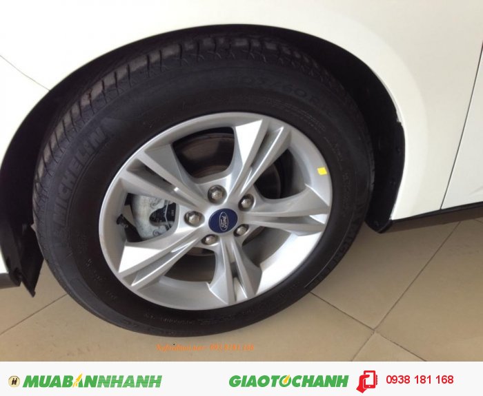 Ford Focus 1.6AT haback 2013 màu trắng S