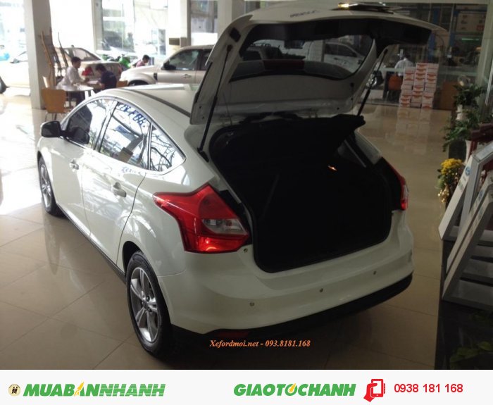 Ford Focus 1.6AT haback 2013 màu trắng S