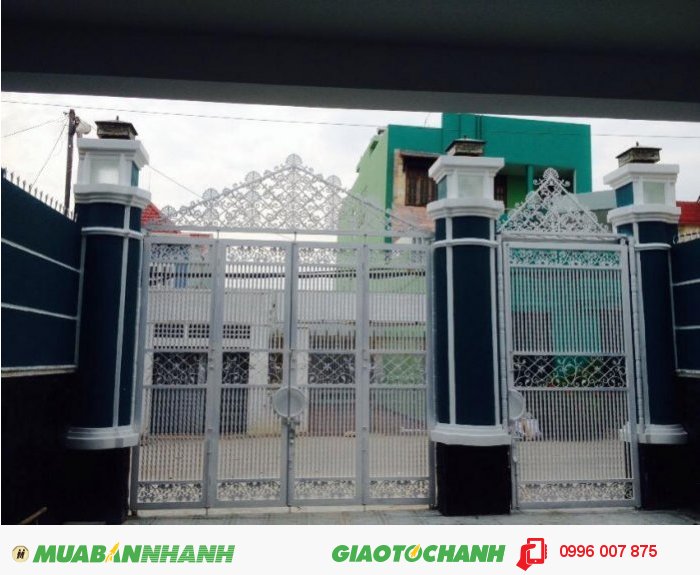 Cần bán nhà mặt tiền đường số 7 hiệp bình phước quận thủ đức DT8x22m.