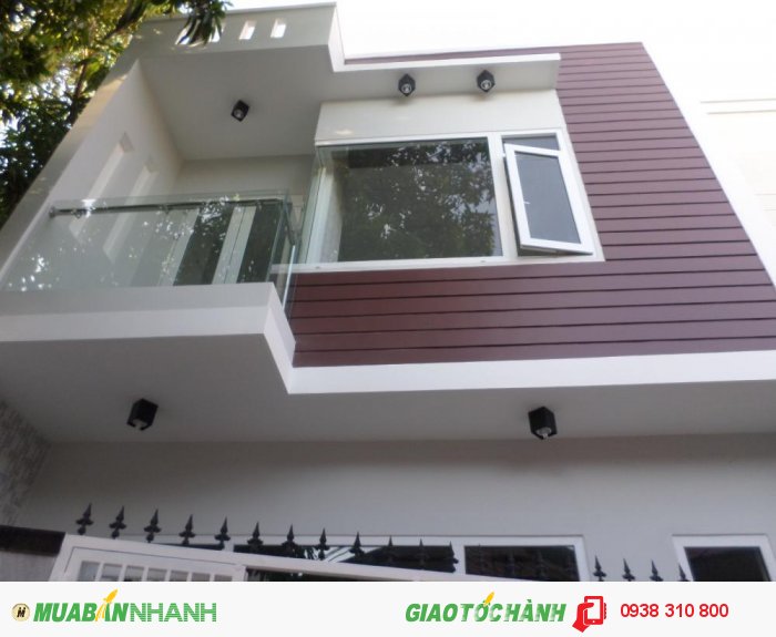 Bán nhà 2 lầu Sư Vạn Hạnh, P.10, Q.10, Dt 4.1x12m, hướng Đông, giá 4.3 tỷ/TL