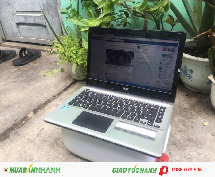 Laptop Acer ultra E1-470 (2GB , 500GB, Core i3 thế hệ 3)