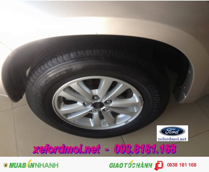 Ford Escape 2.3L XLS 2010 máy xăng 5 chỗ