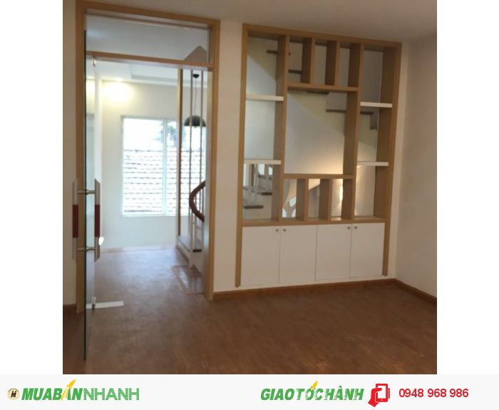 Bán  nhà Ngọc Khánh, Giảng Võ Ba Đình, DT: 44m2 x 5t mới, ô tô đỗ cổng, giá 4,3 tỷ