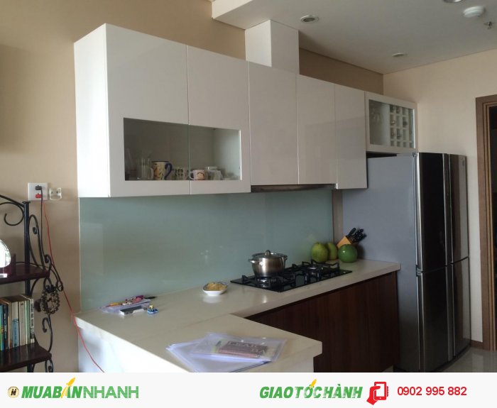 Bán căn hộ Thảo Điền Pearl Q2, 3PN-137m2, view hồ bơi, 5.3 tỷ.