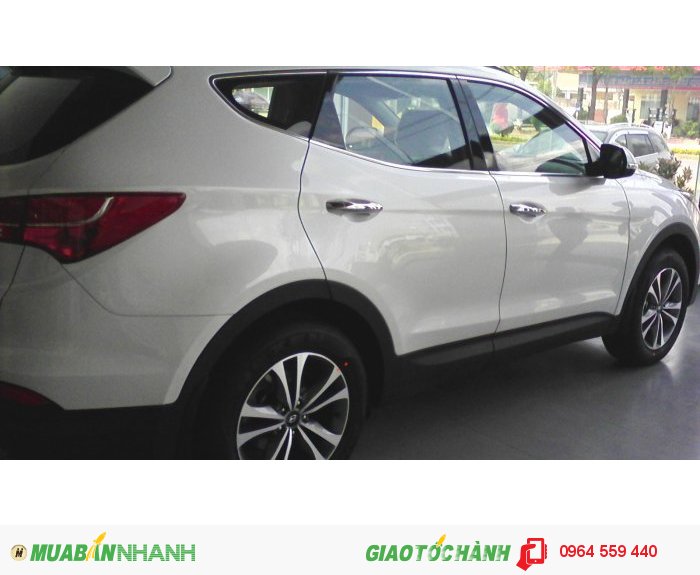 Bán Hyundai Santafe 5 chỗ tại Hyundai Gia Lai khuyến mãi giá tốt