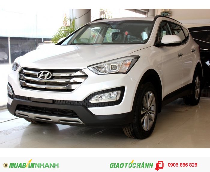 Hyundai Santafe 5 chổ-Hỗ trợ trả góp 80%-Xe có sẵn giao ngay-Giá tốt