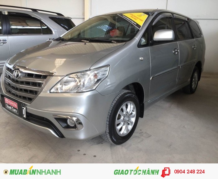 Innova 2.0E, màu ghi bạc, 2014, số tay.