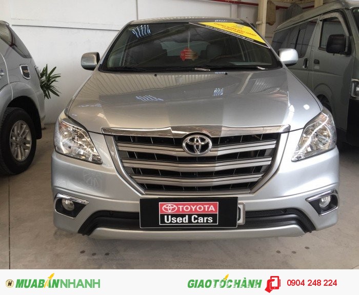 Innova 2.0E, màu ghi bạc, 2014, số tay.