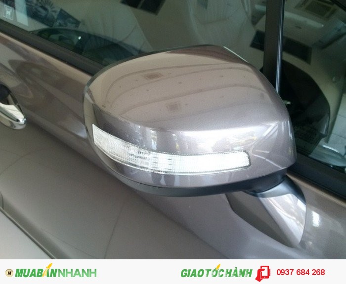 Bán xe Honda Civic 2.0 AT đời 2015 màu Titan