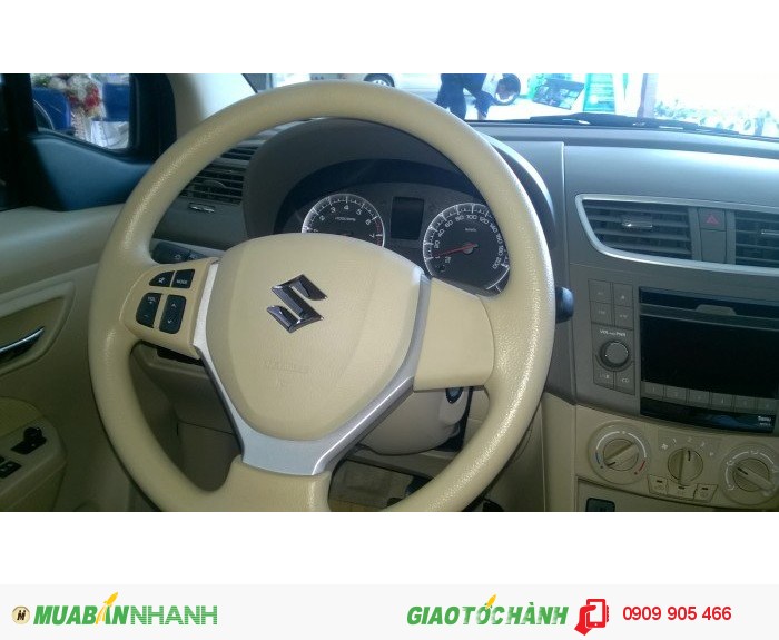 Bán Suzuki Ertiga Special 2016, màu trắng, xe nhập, 580tr