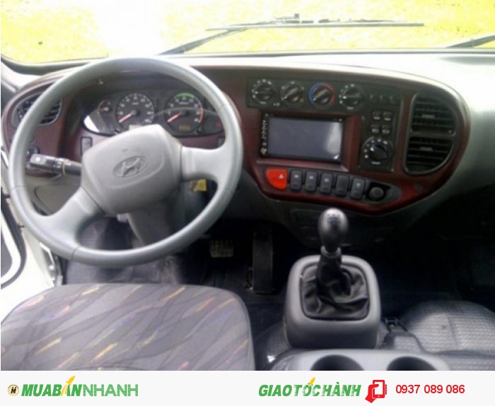 Nhà phân phối xe khách Hyundai 3 Cục Tracomeco 29 ghế limousine