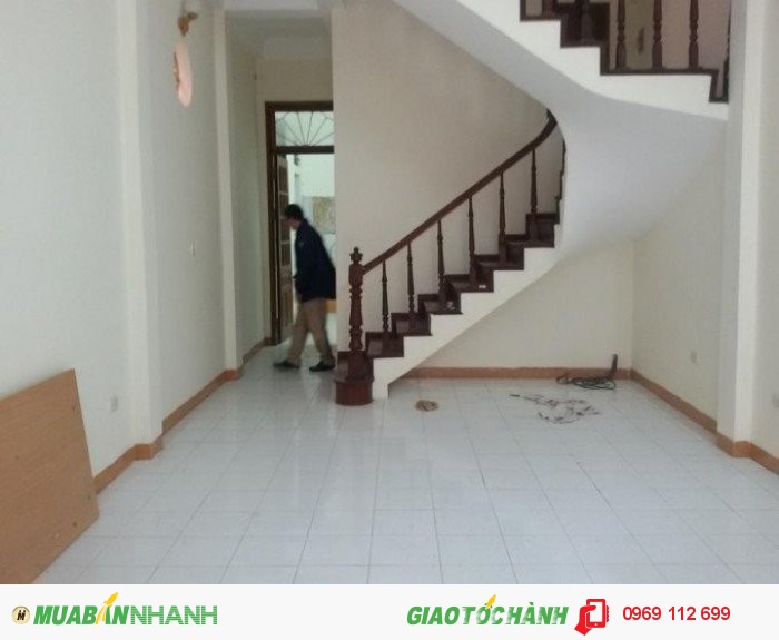 Bán nhà Văn Quán, Ô-tô đỗ cửa, (71m2 x 3 tầng) Giá 4,3 tỷ, Kdoanh tốt