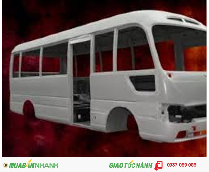 Xe khách 3 cục ghế Châu Âu