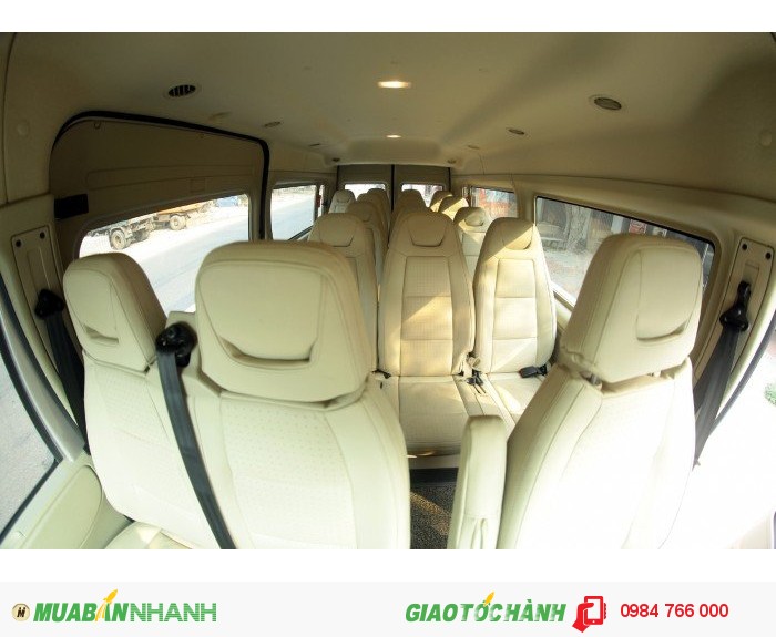 Bán xe Ford Transit Standar 2015 giá 800 triệu, xe nguyên zin 100%