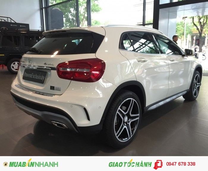 Bán Mercedes GLA250 màu Trắng chạy 3199km giá rẻ