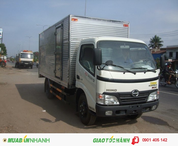Xe Tải Hino Dutro Series 300 Thùng mui bạt trọng tải 5 tấn Giao Xe Toàn Quốc