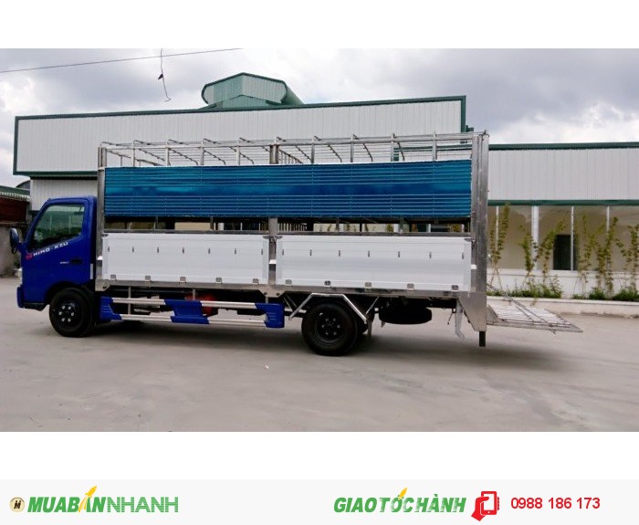 Bán xe tải Hino 5 tấn , Hino WU342L thùng mui bạt Trả góp Lãi suất Thấp