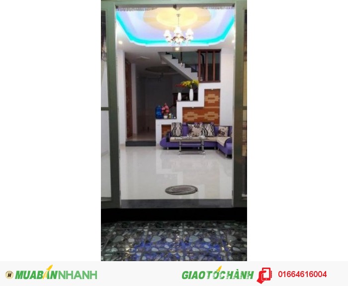 Bán nhà phố MT đường Thạnh Lộc 31, đúc 1 trệt 1 lầu.