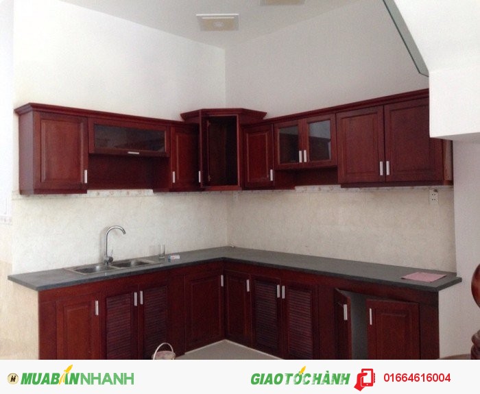 Bán nhà phố MT đường Thạnh Lộc 31, đúc 1 trệt 1 lầu.