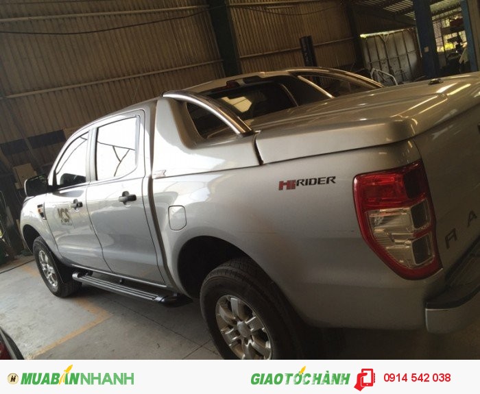 Bán Ford Ranger XLS màu bạc sx 2013,thùng thể thao