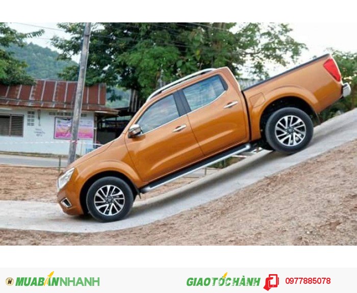 Bán Navara VL màu vàng nhập khẩu nguyên chiếc thailand