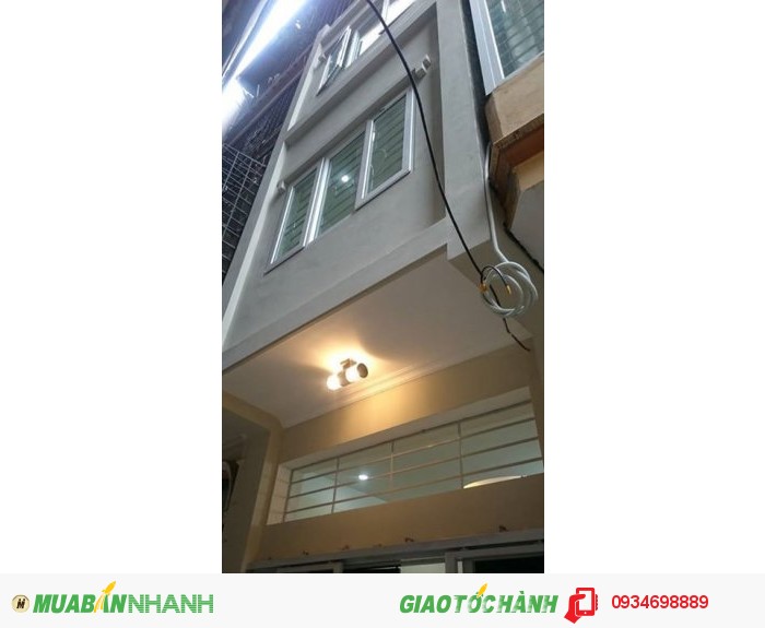 Bán nhà vị trí cực đẹp phố Hoàng Cầu.Diện tích 28m2x 4 tầng.Giá 2,9 tỷ