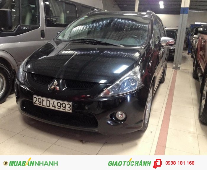 Xe Mitsubishi Grandis 8 cho 2009