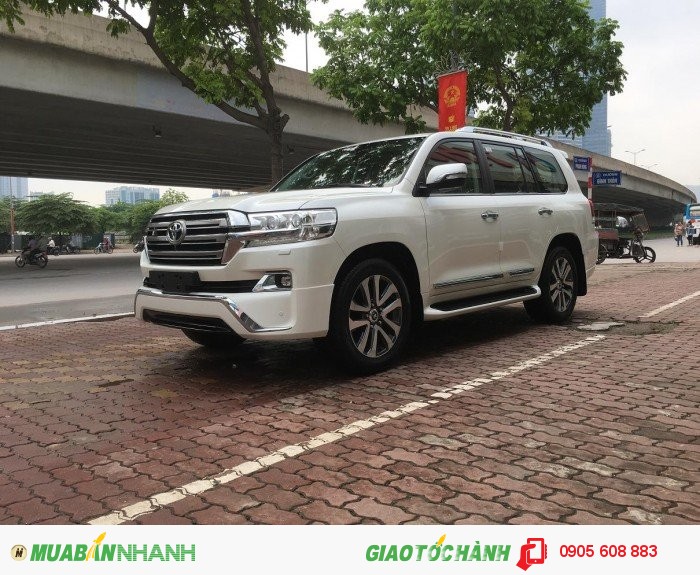 Toyota Landcruiser 4.6 VXR V8 2016