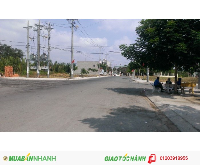 Đất ở thổ cư, Đối diện mặt chợ 100m2,ngân hàng thanh lý giá 5,5tr/m