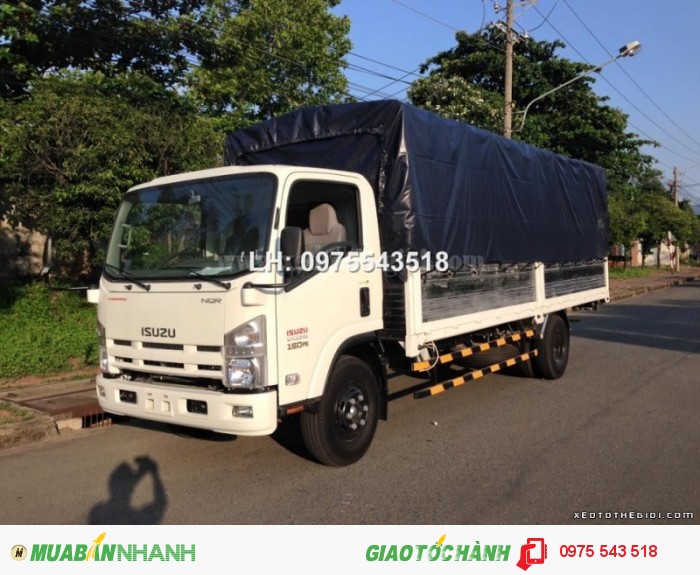 Xe tải Isuzu NQR75L thùng Mui bạt 5.5 tấn