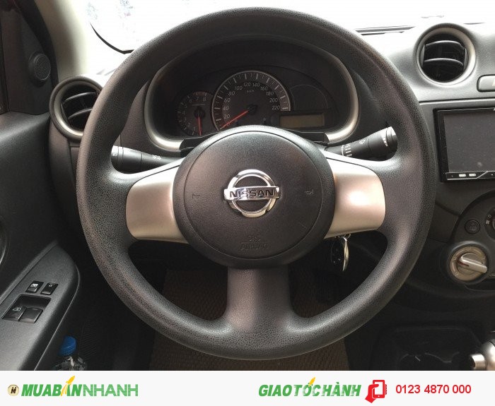 Xe Nissan Micra 2011