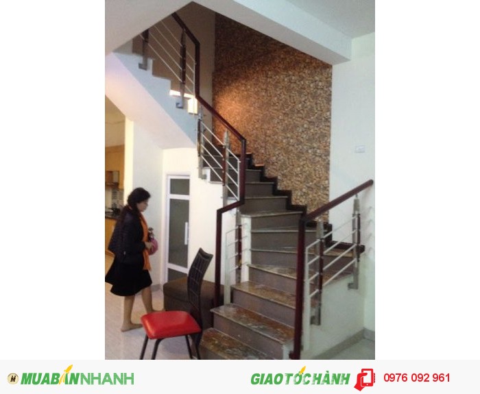 Bán nhà Đội Cấn 60m2, 3 tầng, MT5M, 6 tỷ có thương lượng