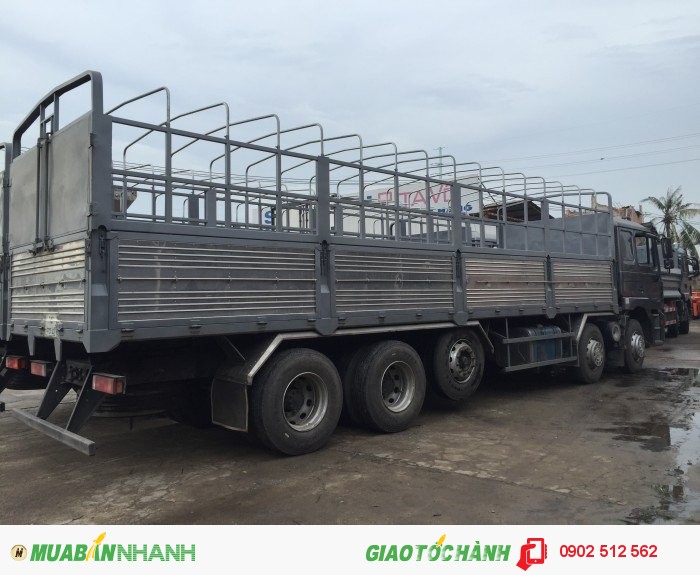 Xe tải 5 chân Shacman