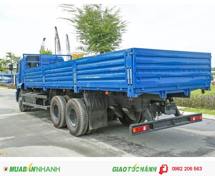 Xe tải thùng Hiệu Kamaz nhập khẩu nguyên chiếc từ Nga, xe mới 100%. bảo hành và phụ tùng chính hãng