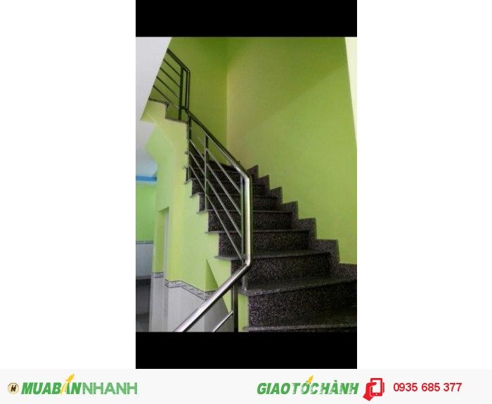 Cần tiền nên bán gấp nhà 1 trệt 1 lầu cách chợ bà điểm 10p xe máy