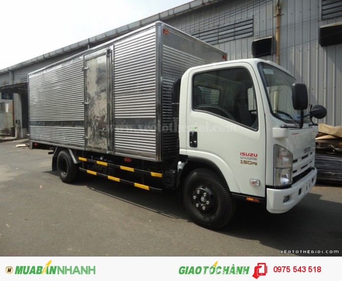 Xe tải Isuzu NQR75L thùng kín 5.5 tấn