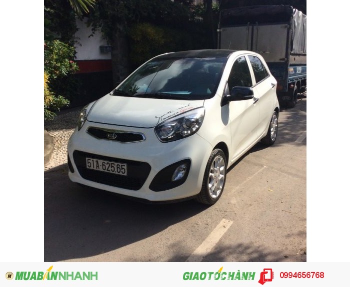 Xe pincanto cần bán màu trắng