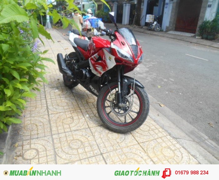 Bán xe Moto CBR.R15,125cc màu đỏ dk 2015 ,mới như xe thùng