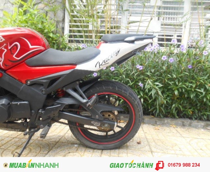 Bán xe Moto CBR.R15,125cc màu đỏ dk 2015 ,mới như xe thùng