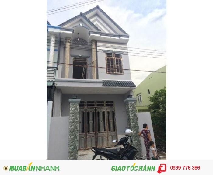 Bán nhà hẻm 70 đường cmt8 nhà gốc 2 mặt tiền,thổ cư 100%  dt: 10 x 6, giá bán: 1,2 tỷ