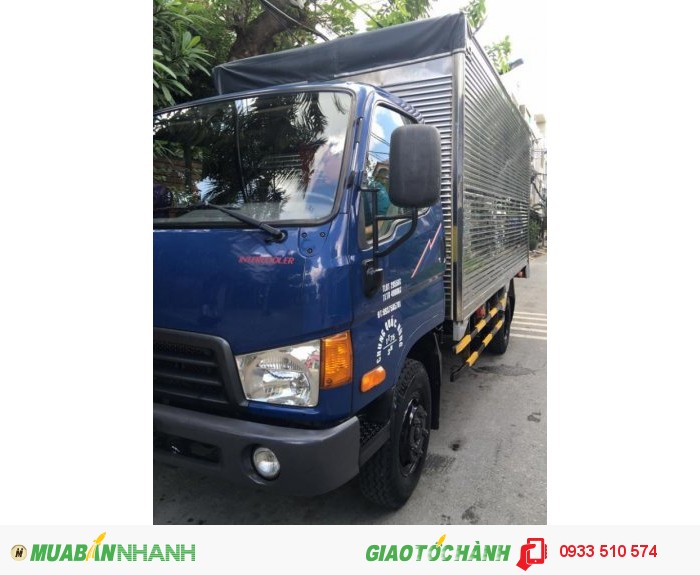 Hyundai hd65, thùng kín, 2012. Xe vào thành phố.