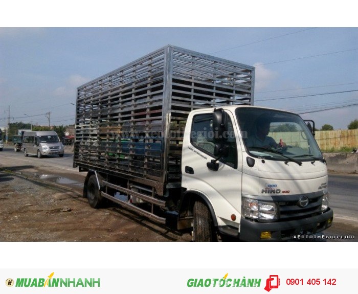 Bán xe tải Hino WU352L chở gia cầm 3.5 tấn,Tổng tải 7.500 kg 2016